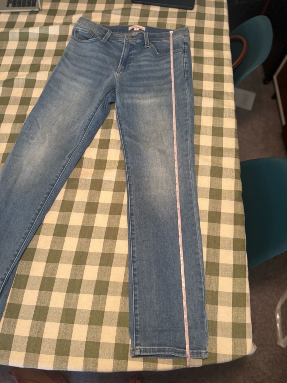 Lucky Brand Women's Mid-Rise Sweet Straight Leg Jeans - Picture 11 of 15